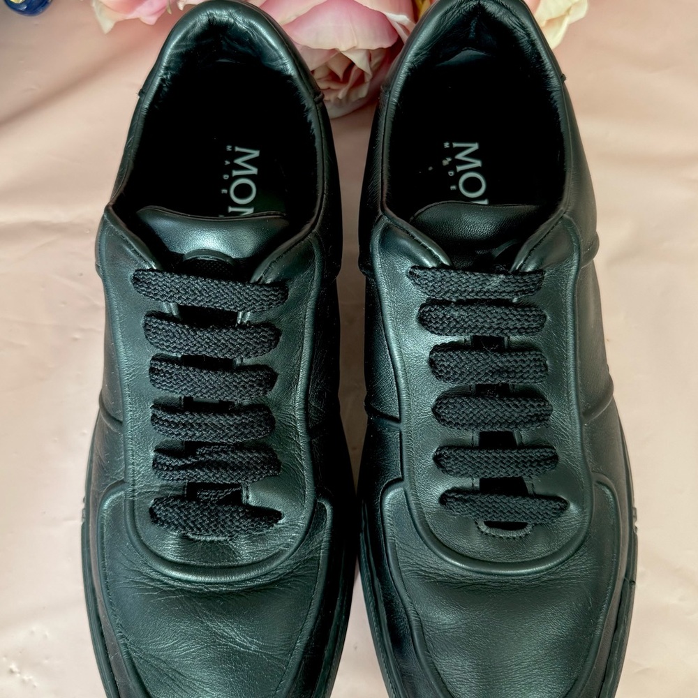 Moncler- Neue York leather low-top sneakers  US size 7 1/5.   Italy size 9